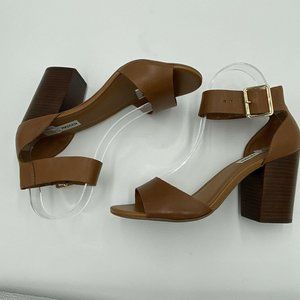 Steve Madden Estoriaa 9M Block 3.5” Heels Cognac